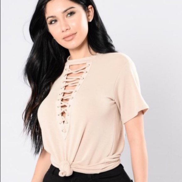 FASHION NOVA LACE UP TOP IN NUDE - Picture 3 of 8